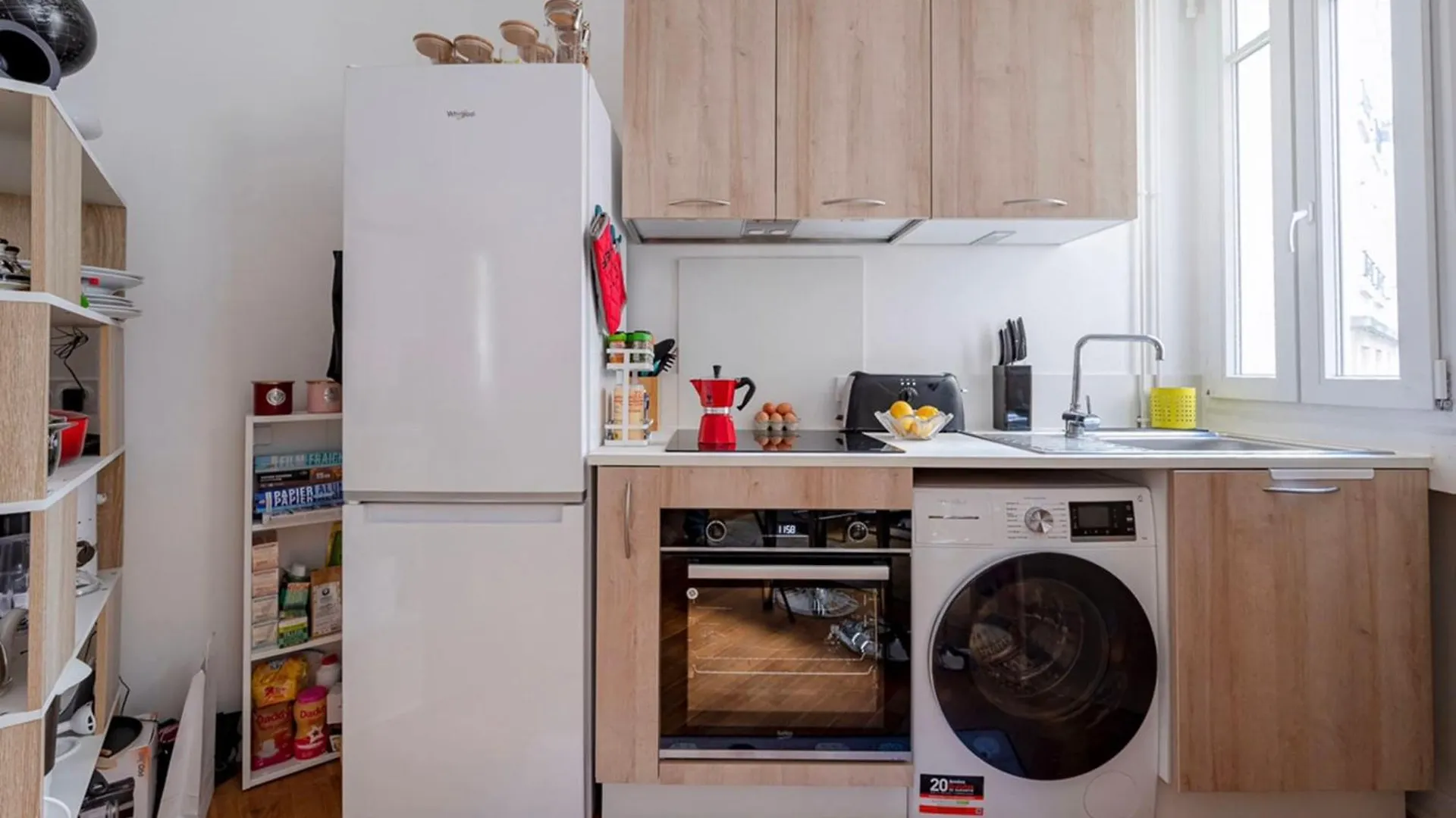 Charming Quiet Apartment Near Montmartre Parigi 0*,  Francia