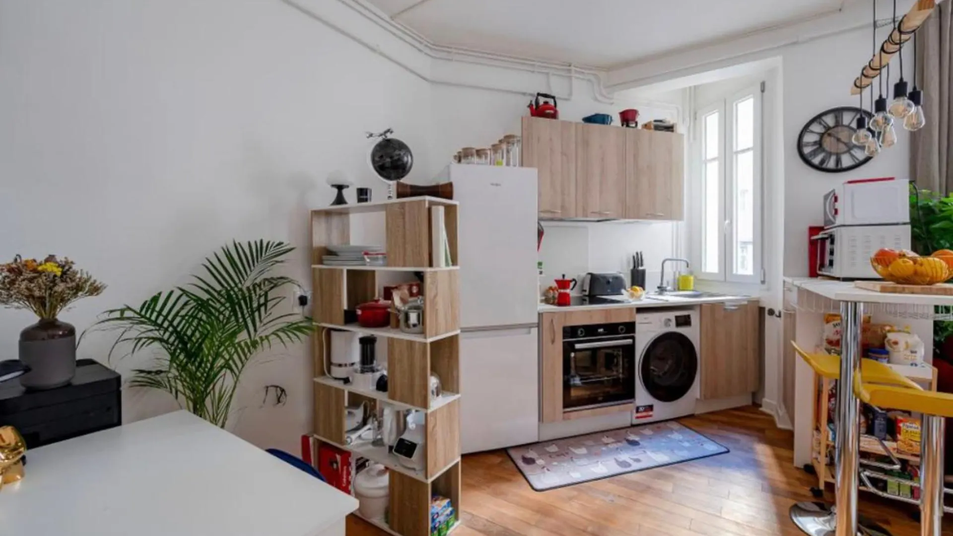 Charming Quiet Apartment Near Montmartre Paris Frankrike